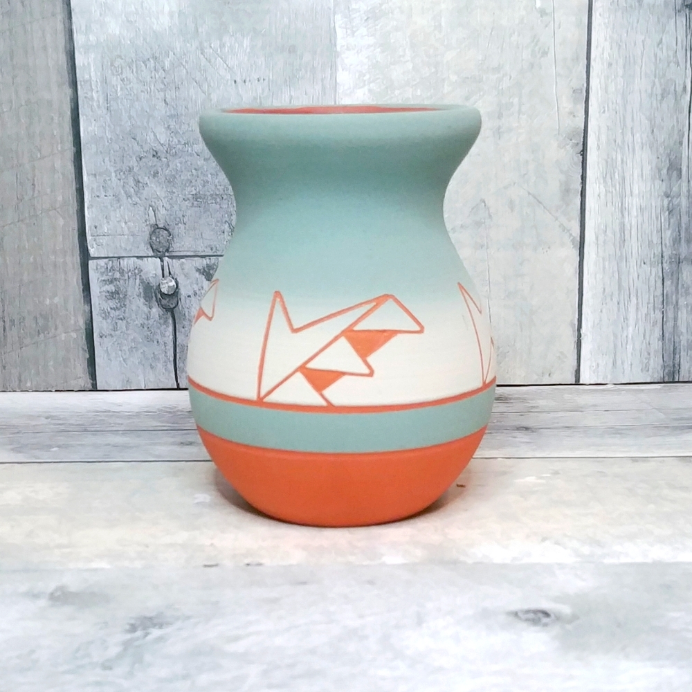 Sioux Indian Etched Terra Cotta Vase Signed
